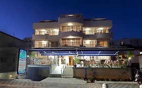Studio Apartmani Bijeli Delfin